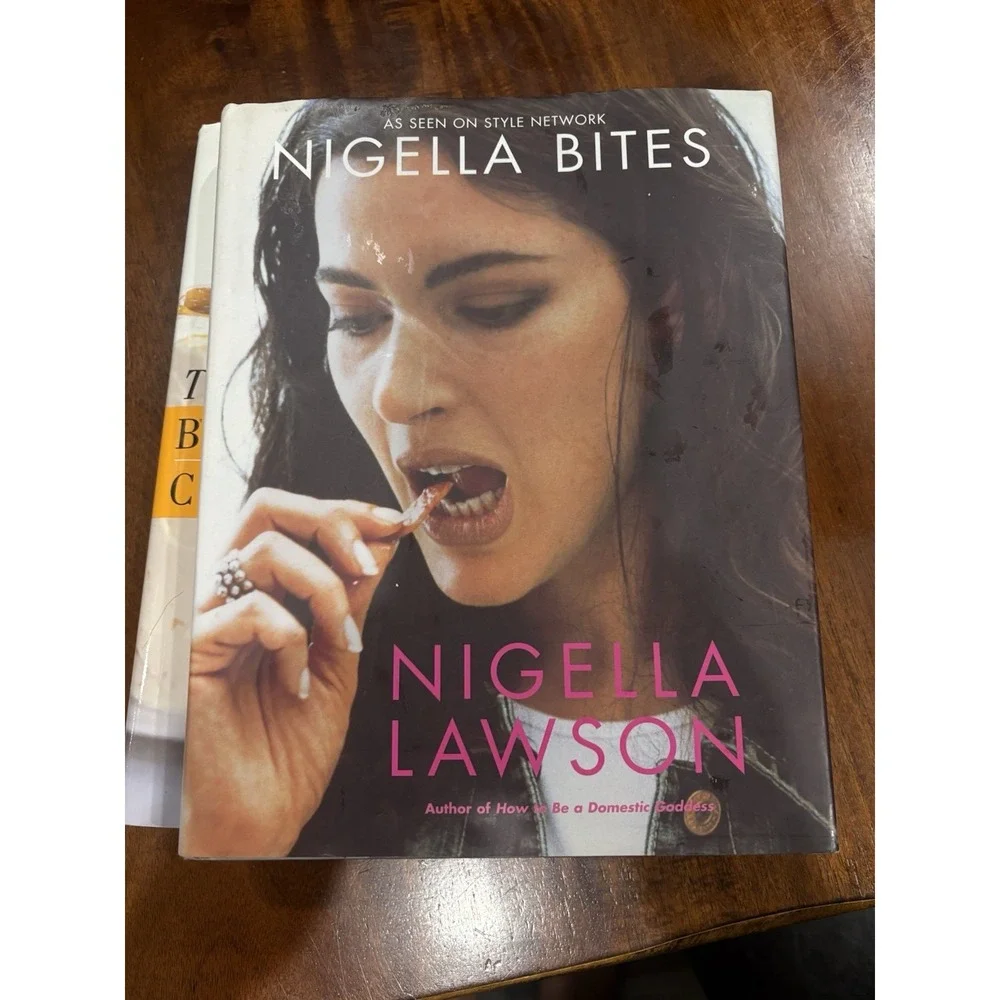 Nigella Bites Hardcover 2001 Nigella Lawson Cookbook Recipes